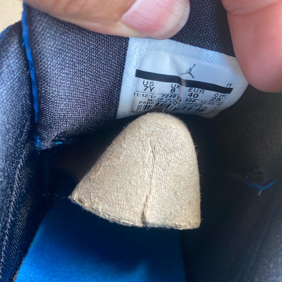 Jordan future size 7y - Picture 6 of 7